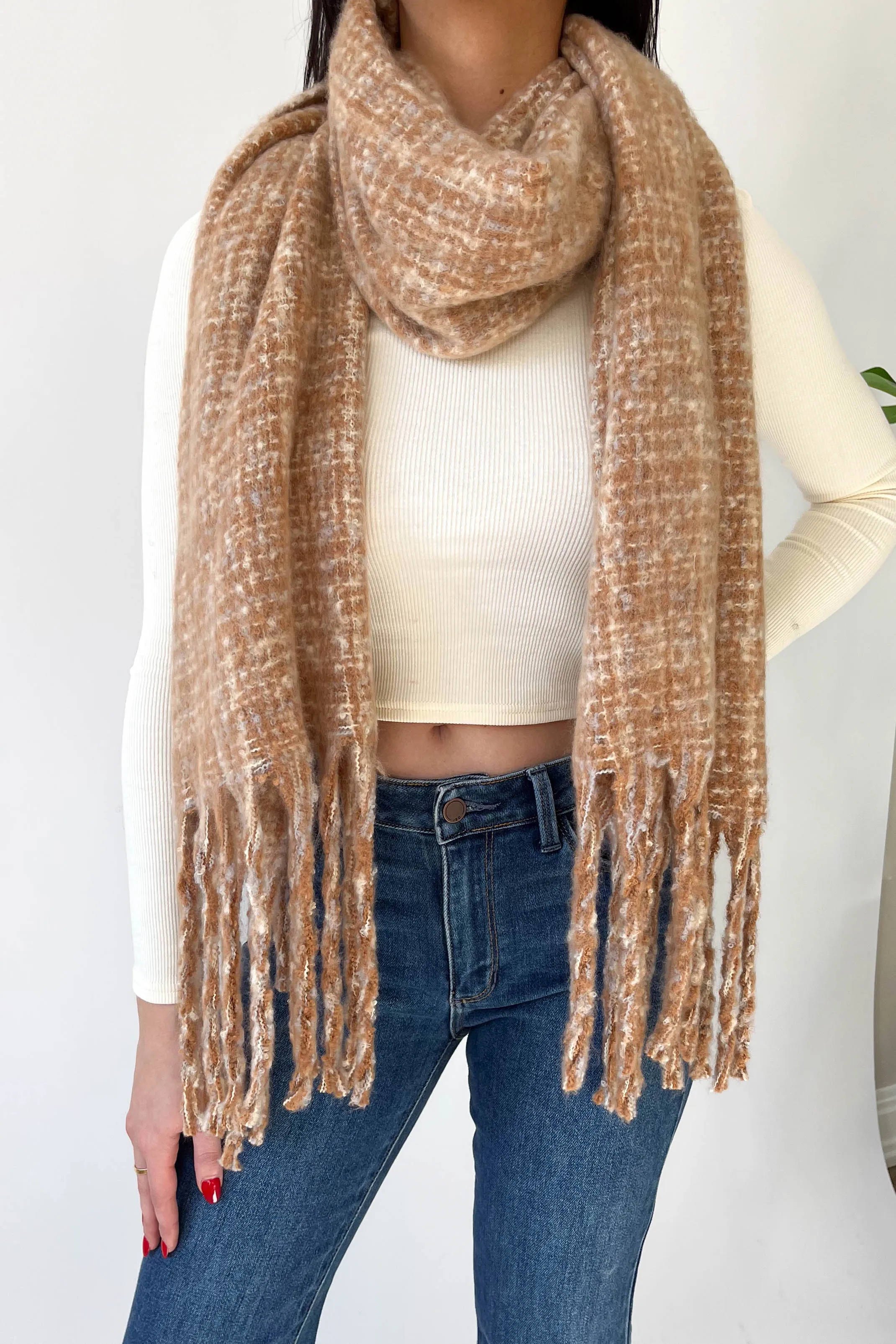 Keeping Warm Scarf in Camel